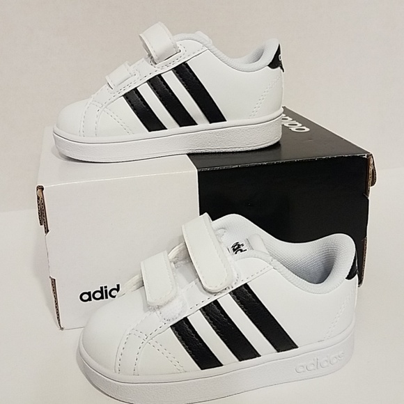 adidas little boy shoes